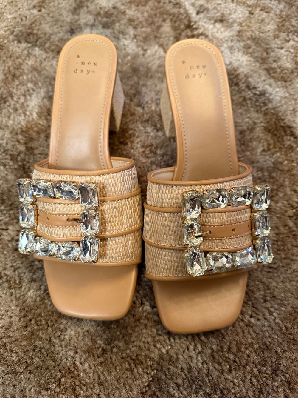 NWOT A New Day "Kathleen" Woven Raffia Rhinestone Buckle Block Heels Resort Wear